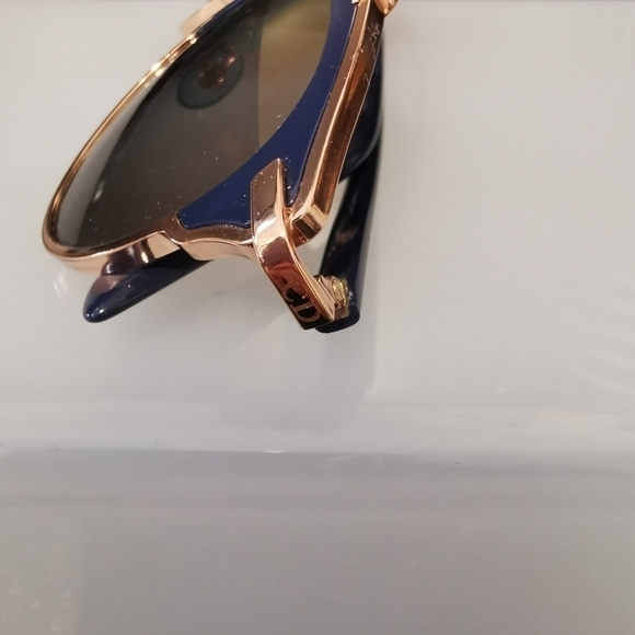 AUTHENTIC Dior so real sunglasses worn by many celebrities - Picture 8 of 12